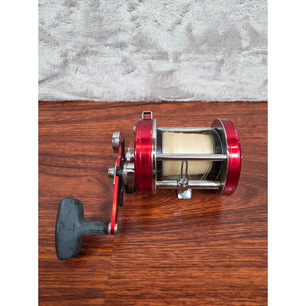 Vintage Abu Garcia Ambassadeur 7000 Saltwater Baitcasting Fishing Reel Sweden